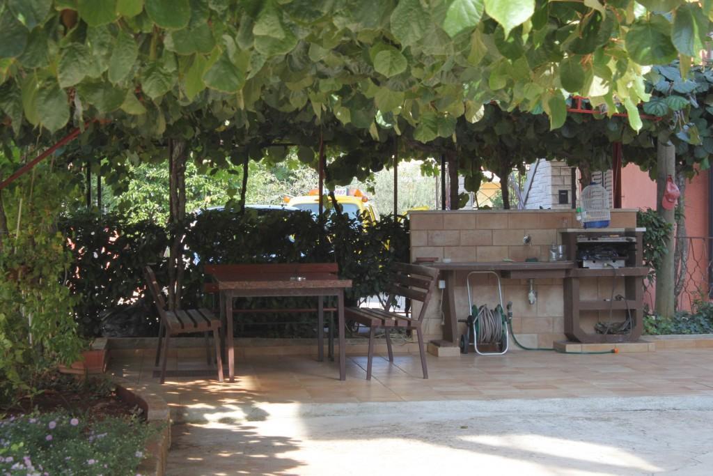 Apartments With A Parking Space Umag - 7110 Exterior foto